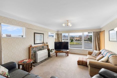 Photo of property in 1 Glen Street, Levin, 5510