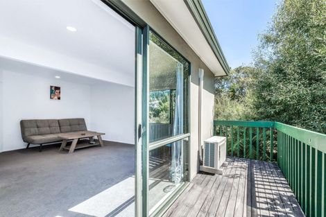 Photo of property in 1/8 Fuchsia Place, Birkdale, Auckland, 0626