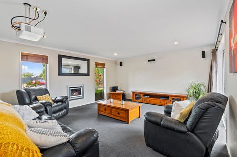 Photo of property in 19 Stationmasters Way, Prebbleton, 7604