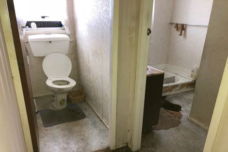 Photo of property in 46 Lee Street, Castlecliff, Whanganui, 4501