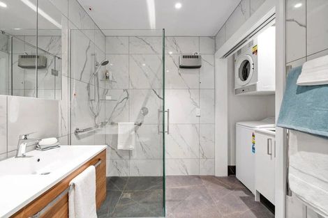 Photo of property in 14/30 Ambassador Glade, Orewa, 0931