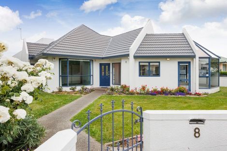 Photo of property in 8 Martin Street, Palmerston North, 4414