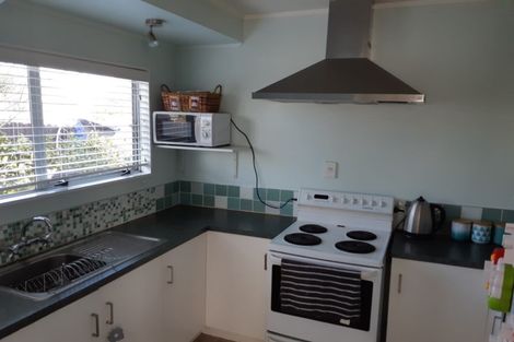 Photo of property in 1/20 Starforth Place, Henderson, Auckland, 0612