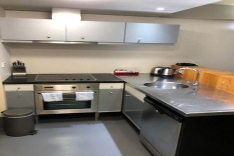 Photo of property in St Pauls Apartments, 98/43u Mulgrave Street, Thorndon, Wellington, 6011