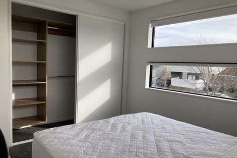 Photo of property in 52a Picton Avenue, Riccarton, Christchurch, 8011