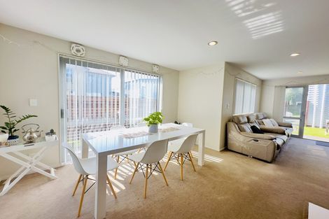 Photo of property in 189 Porchester Road, Takanini, 2112