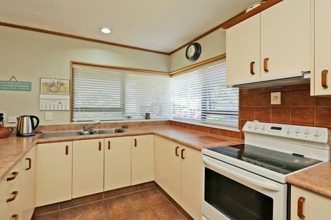 Photo of property in 49a Church Road, Taradale, Napier, 4112