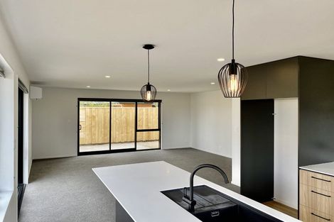 Photo of property in 22 Eileen Way, Rolleston, 7615