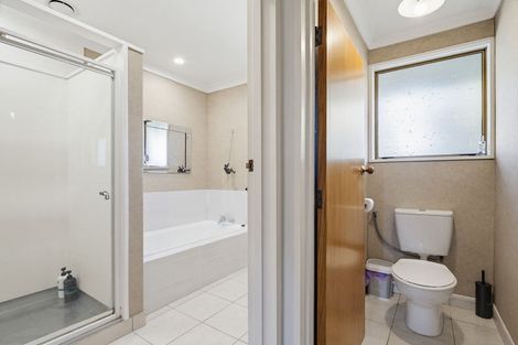Photo of property in 7a Wigan Place, Hokowhitu, Palmerston North, 4410