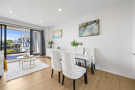 Photo of property in 24c Tomintoul Place, Highland Park, Auckland, 2010