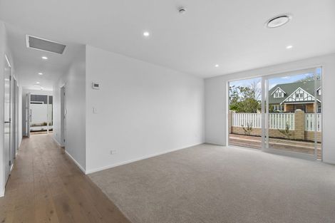 Photo of property in 1/11 Tamihana Avenue, Fairfield, Hamilton, 3214