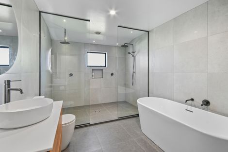 Photo of property in 28 Thomason Crescent, Pokeno, 2402