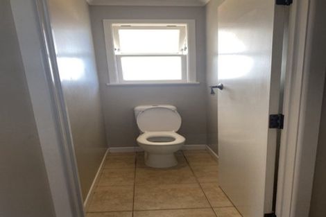 Photo of property in 8 Chorley Avenue, Massey, Auckland, 0614