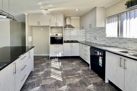 Photo of property in 13a George Street, Papakura, 2110