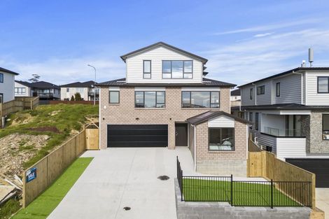 Photo of property in 14 Glann Lane, Flat Bush, 2019