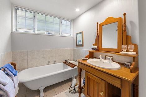 Photo of property in 2/27 Lookaway Place, Huntsbury, Christchurch, 8022