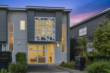 Photo of property in 21 Spotted Dove Road, Hobsonville, Auckland, 0616
