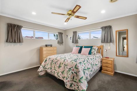 Photo of property in 19 Loveridge Place, Morrinsville, 3300