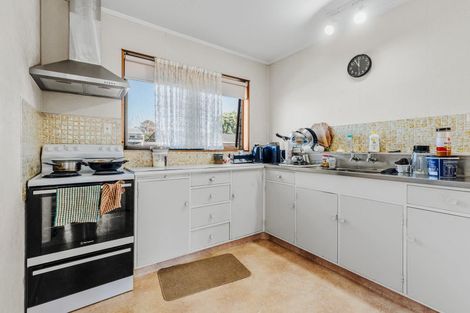Photo of property in 2/1246 Cameron Road, Gate Pa, Tauranga, 3112