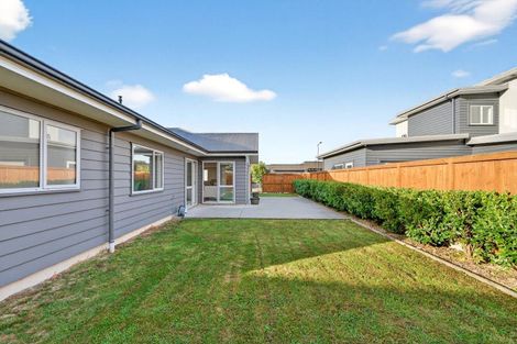 Photo of property in 3 Magnolia Lane, Kelvin Grove, Palmerston North, 4414