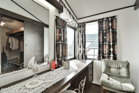 Photo of property in 17 Donegal Crescent, Tamatea, Napier, 4112