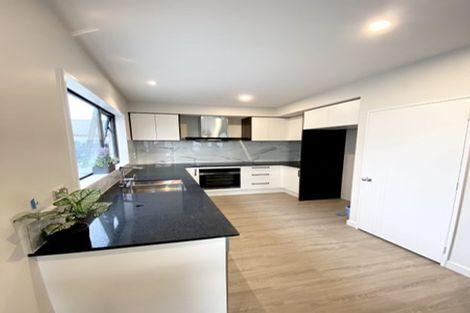 Photo of property in 11 Grey Way, Russley, Christchurch, 8042