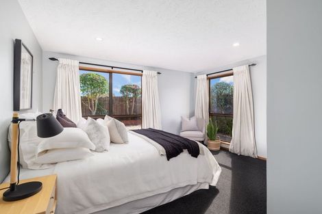 Photo of property in 89 Windermere Road, Papanui, Christchurch, 8053