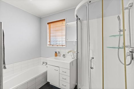 Photo of property in 12 Lyttelton Crescent, Tamatea, Napier, 4112