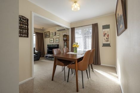 Photo of property in 31 Fairdene Avenue, Henderson, Auckland, 0610