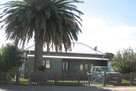 Photo of property in 12 Russell Street, Marton, 4710