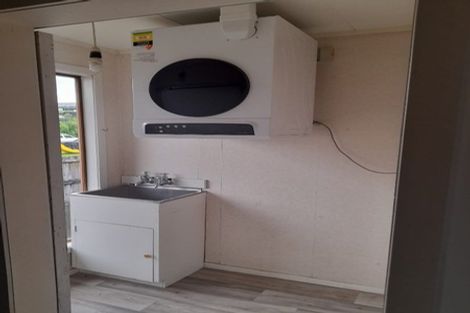 Photo of property in 21 Kaiwaka Road, Waiuku, 2123