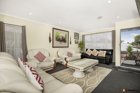 Photo of property in 1/17 Carter Place, Manurewa, Auckland, 2102