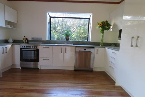 Photo of property in 397 Motutara Road, Muriwai, 0881