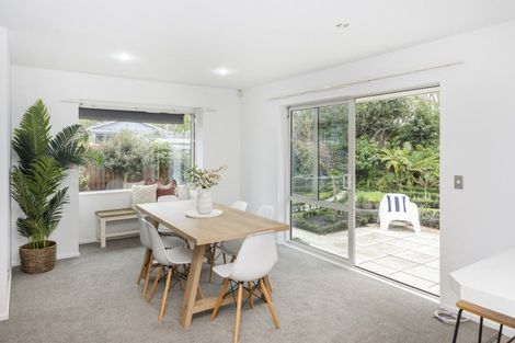 Photo of property in 109 Opawa Road, Opawa, Christchurch, 8023