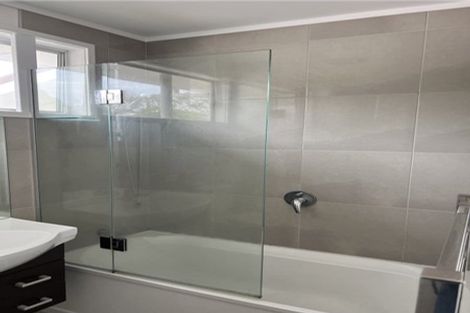 Photo of property in 6 Philip Place, Hillcrest, Auckland, 0627