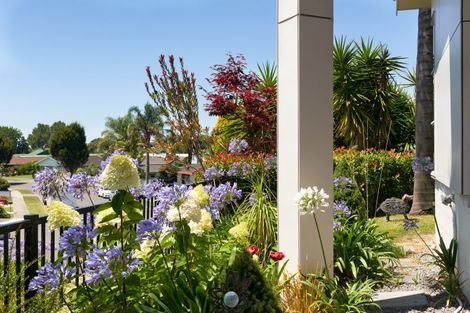 Photo of property in 30 Lowther Place, Taradale, Napier, 4112