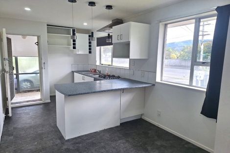 Photo of property in 35f1- Ararino Street, Trentham, Upper Hutt, 5018