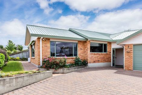 Photo of property in 10 The Grove, Nukuhau, Taupo, 3330