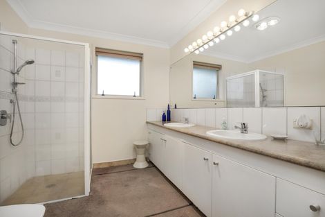 Photo of property in 167 Polo Prince Drive, Alfriston, Auckland, 2105