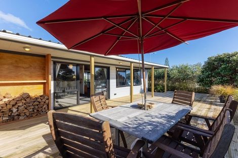Photo of property in 20 Olive Terrace, Paraparaumu Beach, Paraparaumu, 5032