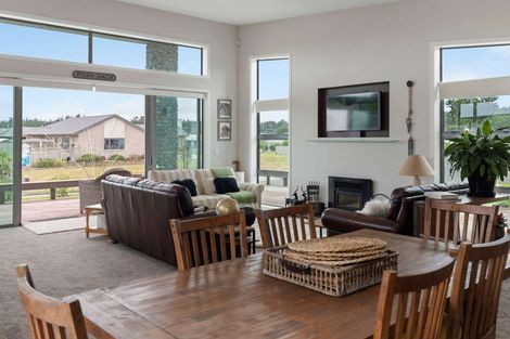 Photo of property in 3 Ngati Huia Place, Waitarere Beach, Levin, 5510
