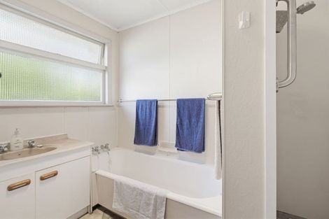 Photo of property in 36 Gloucester Street, Takaro, Palmerston North, 4412