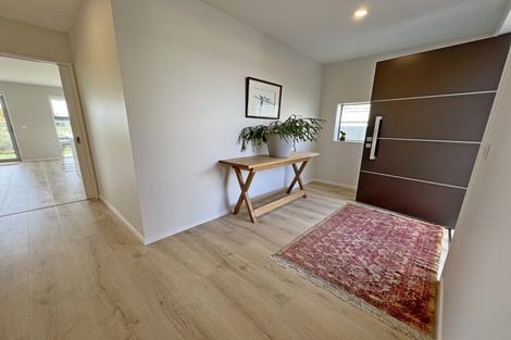 Photo of property in 24 Spencer Place, Springlands, 7201