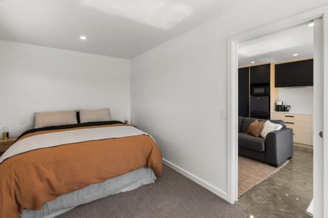 Photo of property in 4 Te Roera Drive, Taradale, Napier, 4112