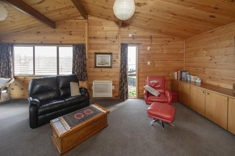 Photo of property in 22a Till Street, South Hill, Oamaru, 9400