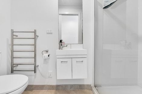 Photo of property in 113u6 Knighton Road, Hillcrest, Hamilton, 3216