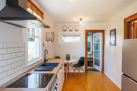 Photo of property in 4 Millar Street, Roslyn, Palmerston North, 4414