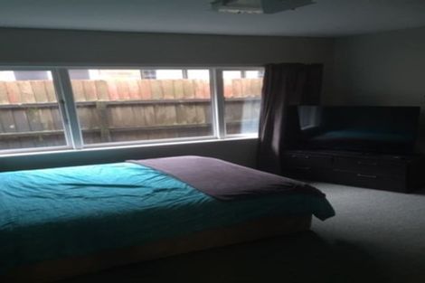 Photo of property in 7 Kipax Place, Riccarton, Christchurch, 8011