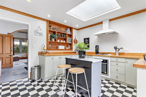 Photo of property in 75 Lincoln Road, Masterton, 5810