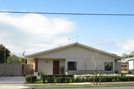 Photo of property in 1/32 Guthrie Road, Havelock North, 4130